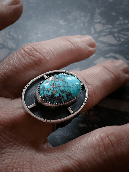 The Brave Heart Shield Ring