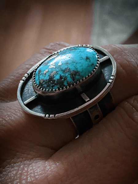 The Brave Heart Shield Ring